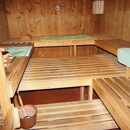 Paradies 04 أروسا